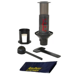 AeroPress Go Coffee Maker Kaffeebereiter, Inkl. 350 Filtern -Kaffee Und Tee 8596a7ab 51c2 429e a77f b74626e35d5b scaled